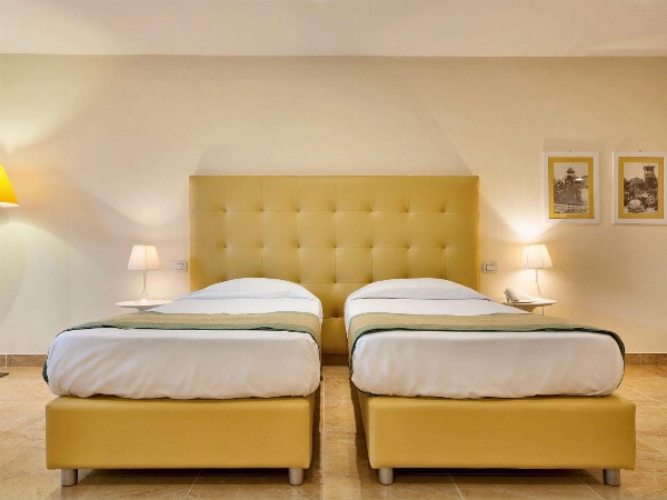 Mercure Villa Romanazzi Carducci Bari image 4